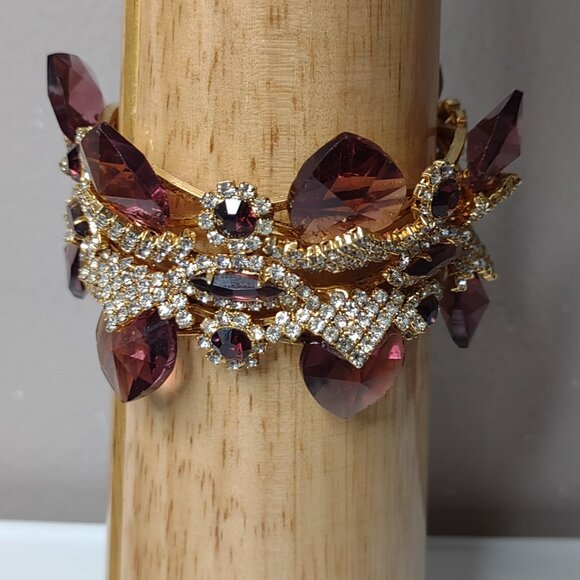 Very Awesome Unique Vintage Chunky Purple Rhinestone Bracelet Missing 2 Stones - Picture 3 of 12